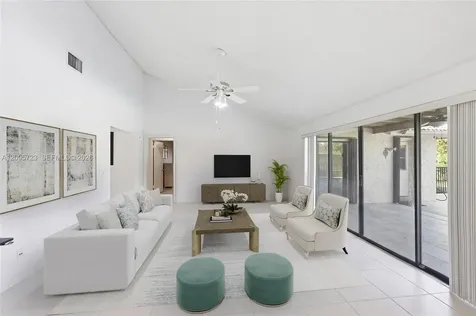 120 NW 84th Way Coral Springs FL 33071