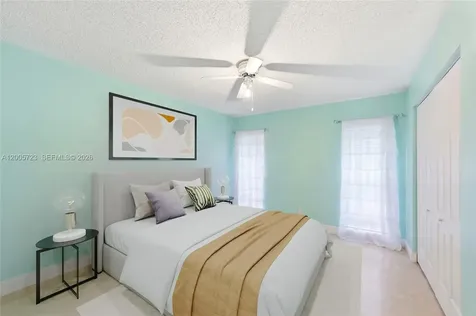 120 NW 84th Way Coral Springs FL 33071