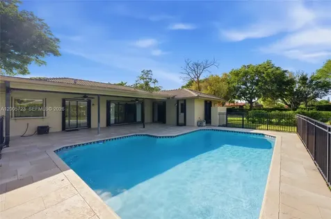 120 NW 84th Way Coral Springs FL 33071