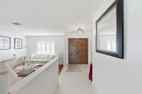 120 NW 84th Way Coral Springs FL 33071