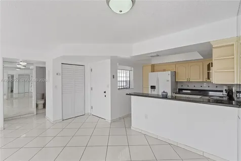 10877 NW 7th Street Miami FL 33172