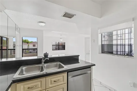 10877 NW 7th Street Miami FL 33172