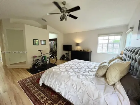 11343 NW 53rd Lane Doral FL 33178