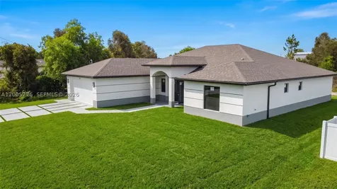 813 Bell Boulevard S Lehigh Acres FL 33974