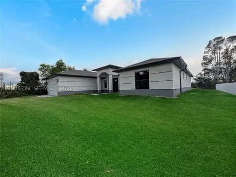 813 Bell Boulevard S Lehigh Acres FL 33974