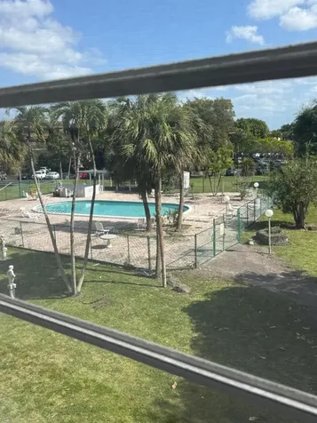 447 NE 195th Street Miami FL 33179