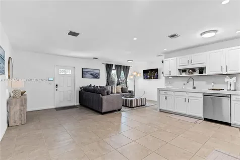 1430 NE 11th Street Homestead FL 33033