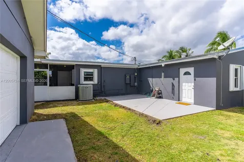 1430 NE 11th Street Homestead FL 33033