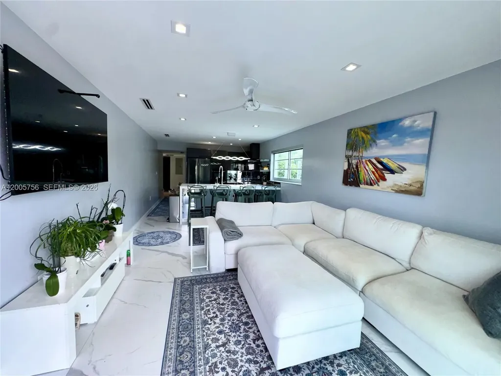 1428 Euclid Avenue Miami Beach FL 33139