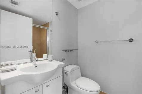 17201 Collins Avenue Sunny Isles Beach FL 33160