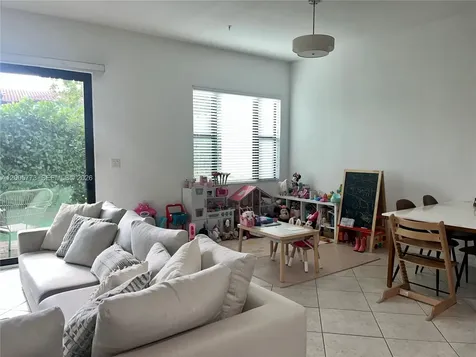 1346 SW 113th Terrace Pembroke Pines FL 33025