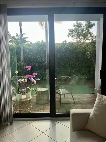 1346 SW 113th Terrace Pembroke Pines FL 33025