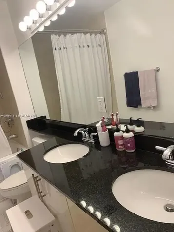 31 SE 5th Street Miami FL 33131