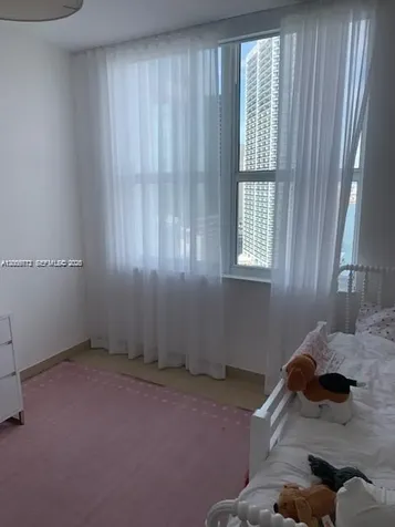 31 SE 5th Street Miami FL 33131