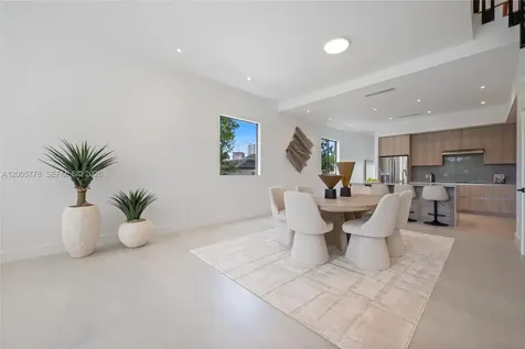 2787 SW 34th Avenue Miami FL 33133