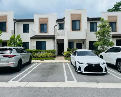 784 NE 206th Terrace Miami FL 33179