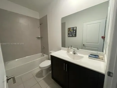 784 NE 206th Terrace Miami FL 33179