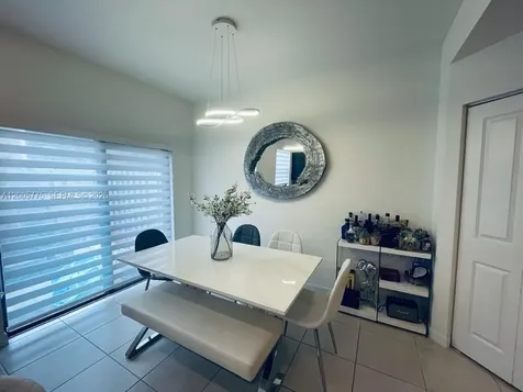 784 NE 206th Terrace Miami FL 33179