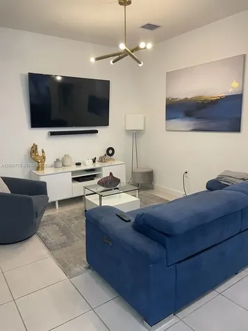 784 NE 206th Terrace Miami FL 33179