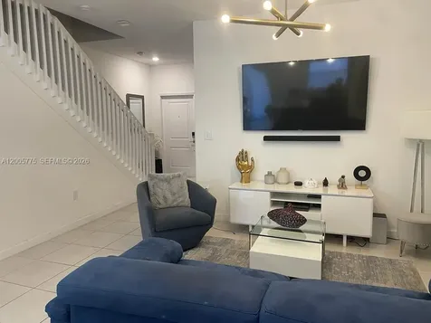 784 NE 206th Terrace Miami FL 33179
