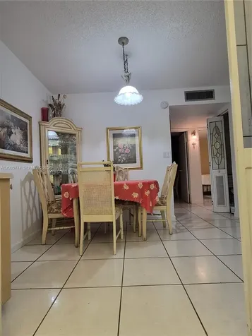 Hallandale Beach FL 33009