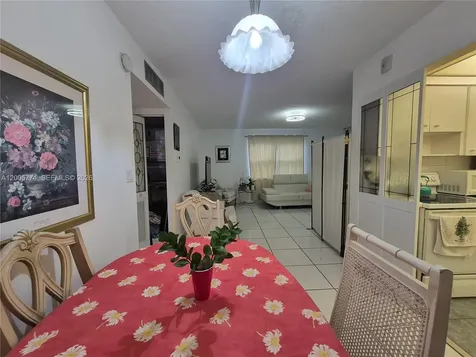 Hallandale Beach FL 33009