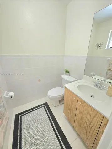 6755 NW 182nd Street Hialeah FL 33015