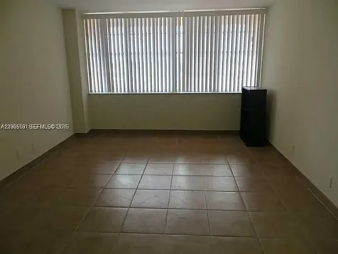 2025 NE 164th Street North Miami Beach FL 33162