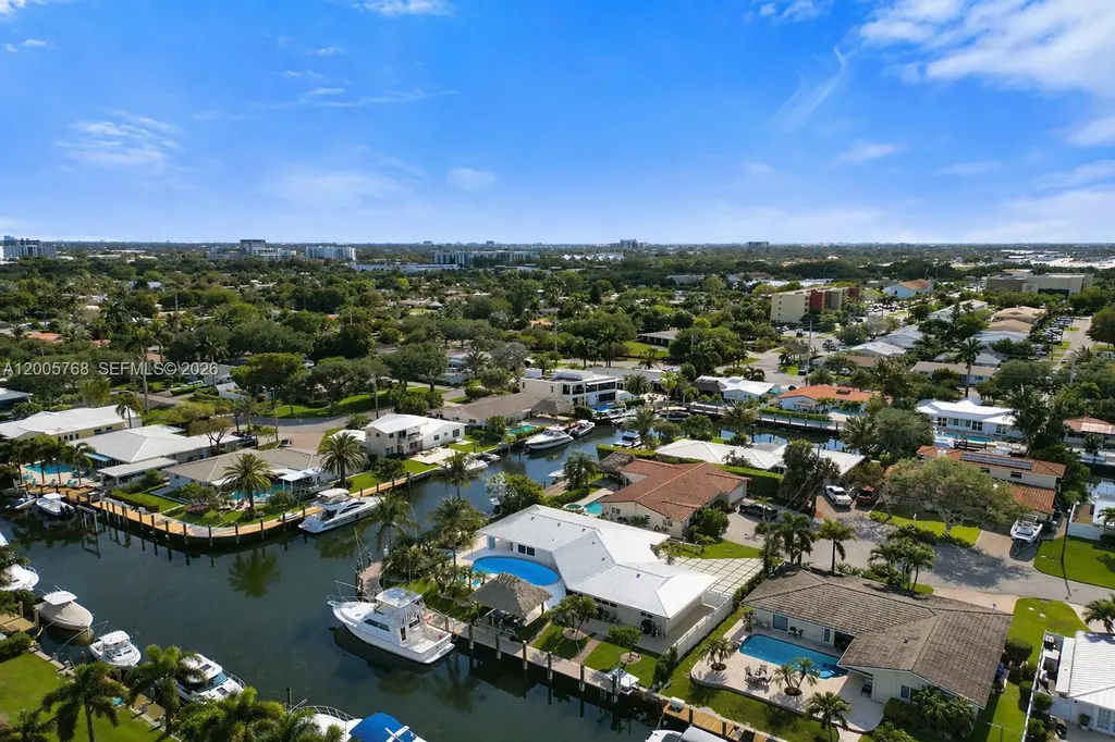 1020 NE 27th Avenue Pompano Beach FL 33062