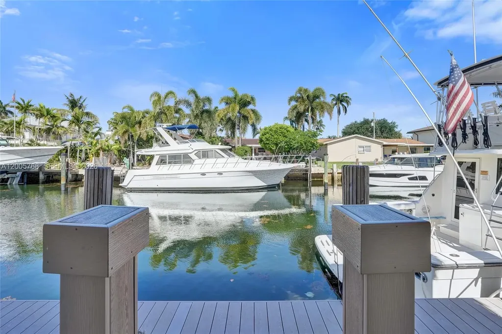 1020 NE 27th Avenue Pompano Beach FL 33062