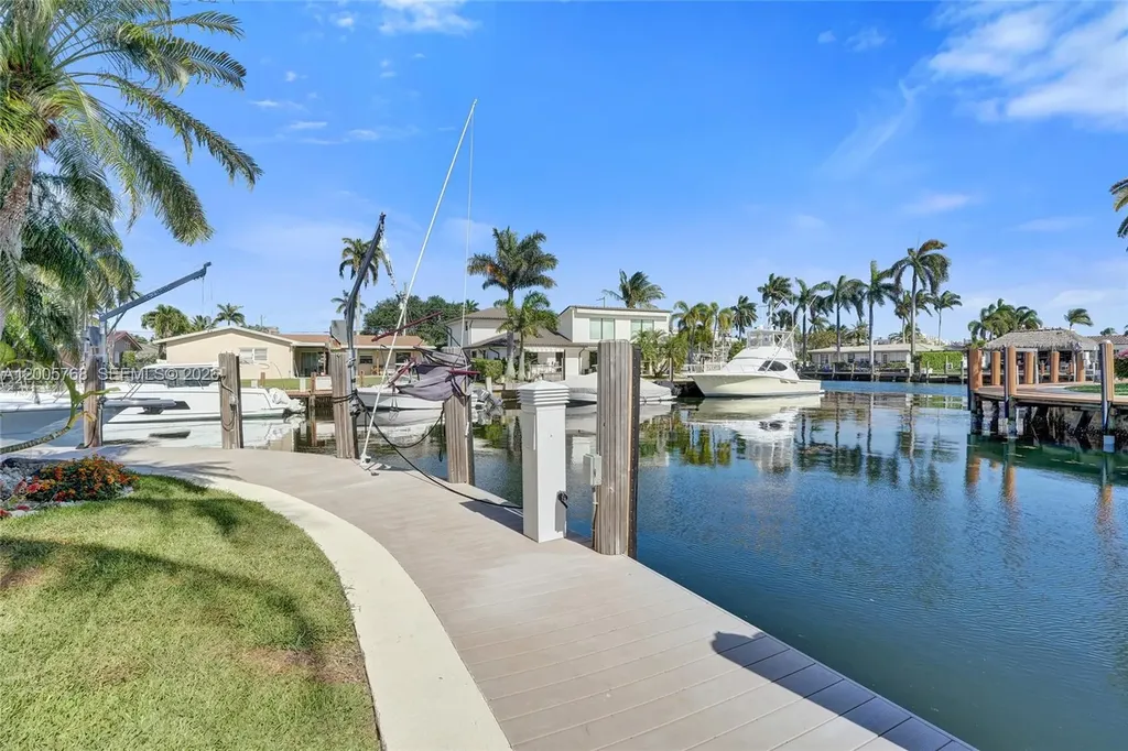 1020 NE 27th Avenue Pompano Beach FL 33062