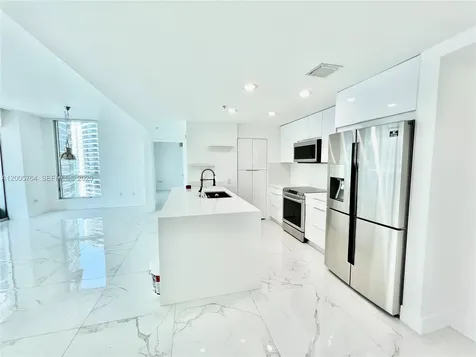 300 S Biscayne Boulevard Miami FL 33131