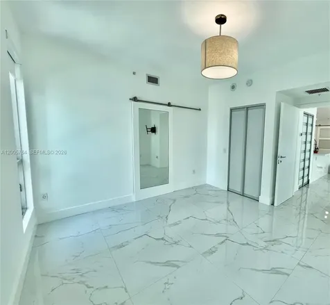 300 S Biscayne Boulevard Miami FL 33131
