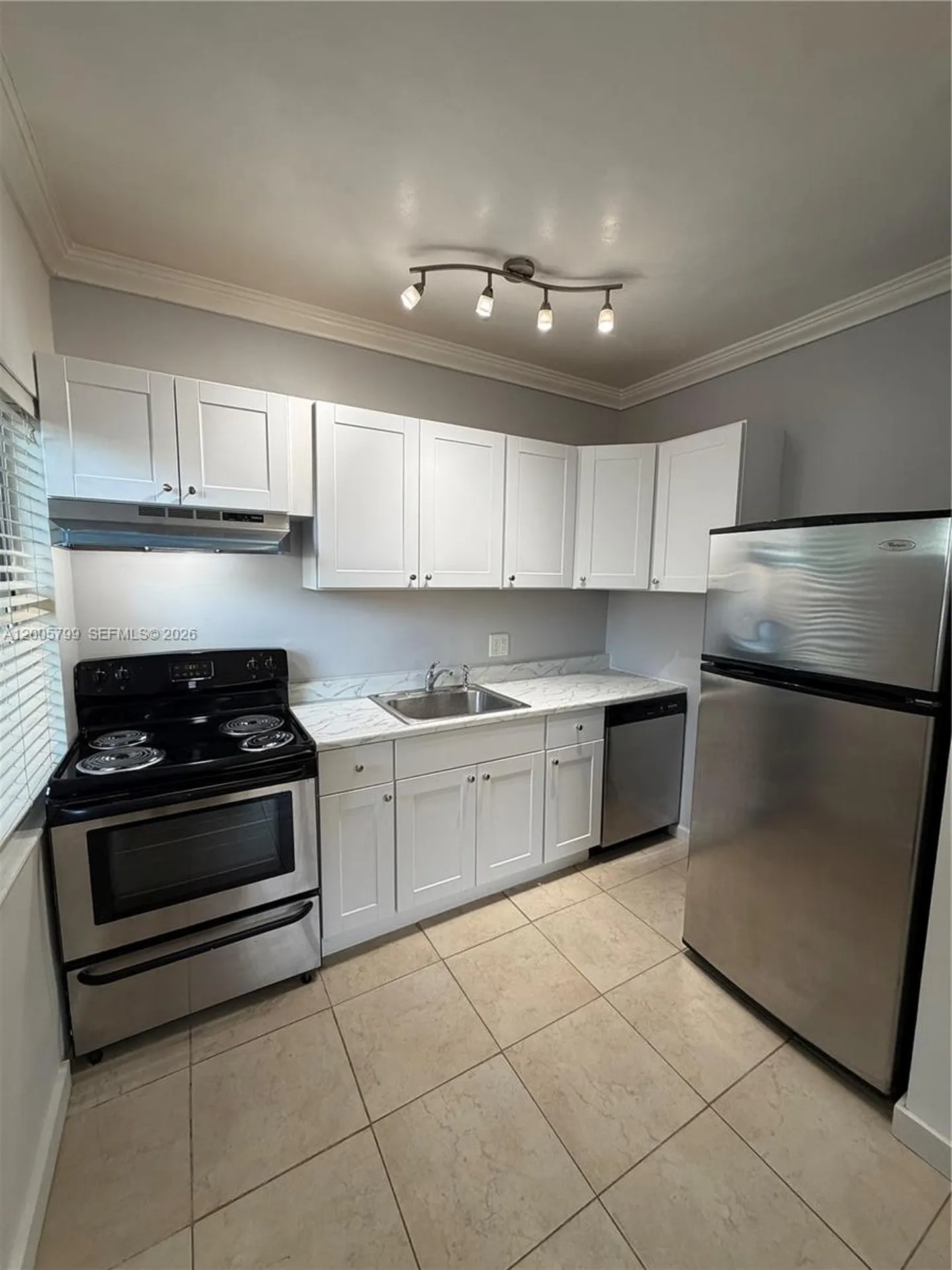 115 NE 14th Avenue Fort Lauderdale FL 33301