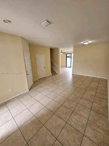 3387 W 90th Street Hialeah FL 33018