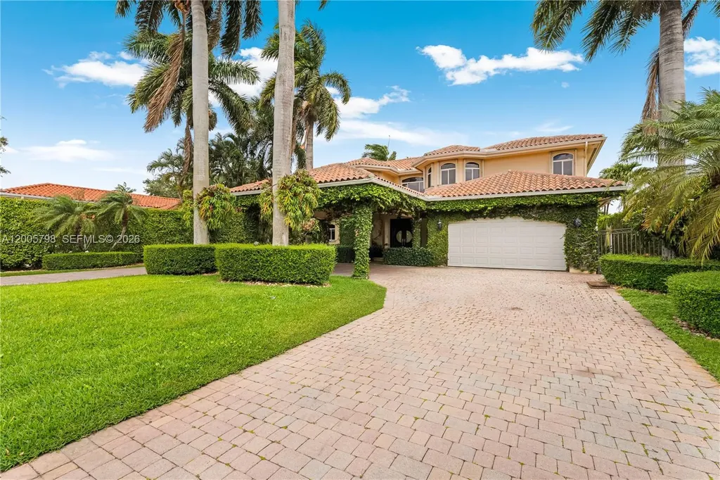 11071 SW 28th Street Miami FL 33165