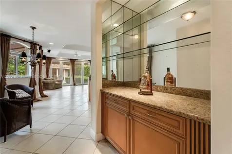 11071 SW 28th Street Miami FL 33165