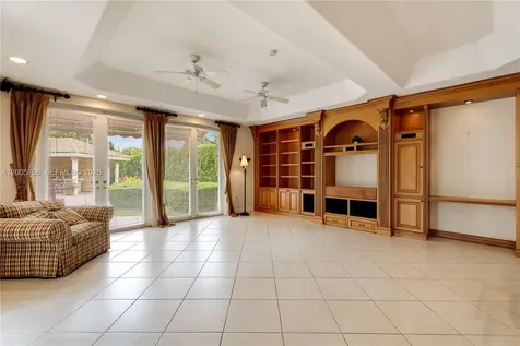 11071 SW 28th Street Miami FL 33165