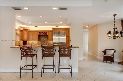 11071 SW 28th Street Miami FL 33165