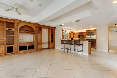 11071 SW 28th Street Miami FL 33165