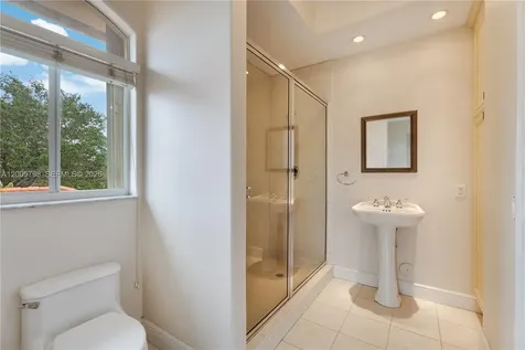 11071 SW 28th Street Miami FL 33165