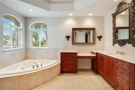11071 SW 28th Street Miami FL 33165
