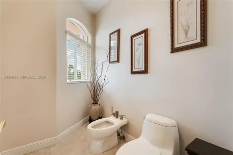 11071 SW 28th Street Miami FL 33165