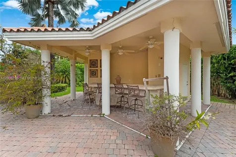 11071 SW 28th Street Miami FL 33165
