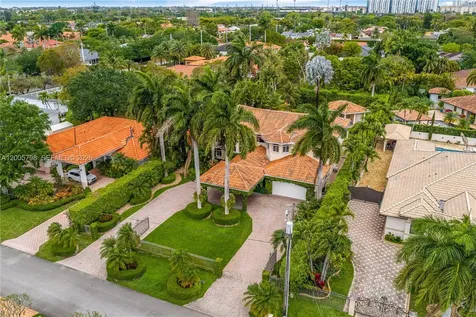 11071 SW 28th Street Miami FL 33165