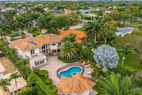 11071 SW 28th Street Miami FL 33165