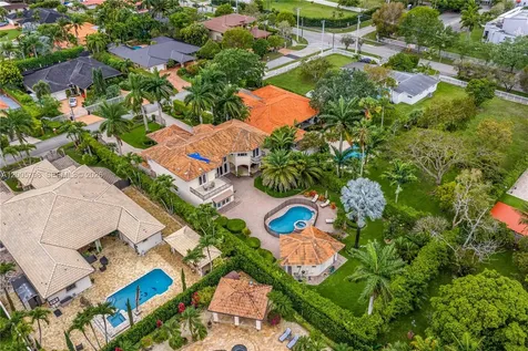 11071 SW 28th Street Miami FL 33165