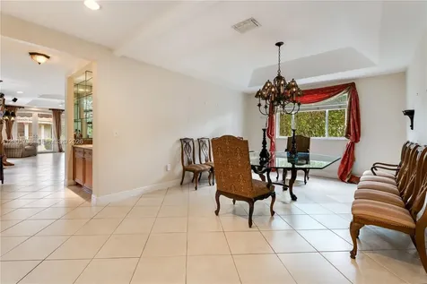 11071 SW 28th Street Miami FL 33165