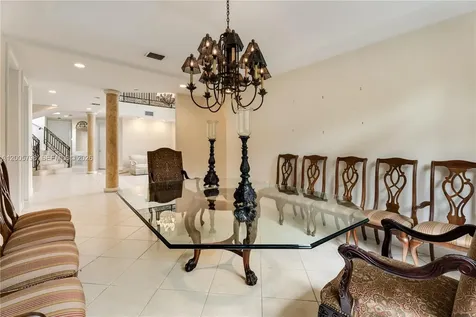 11071 SW 28th Street Miami FL 33165