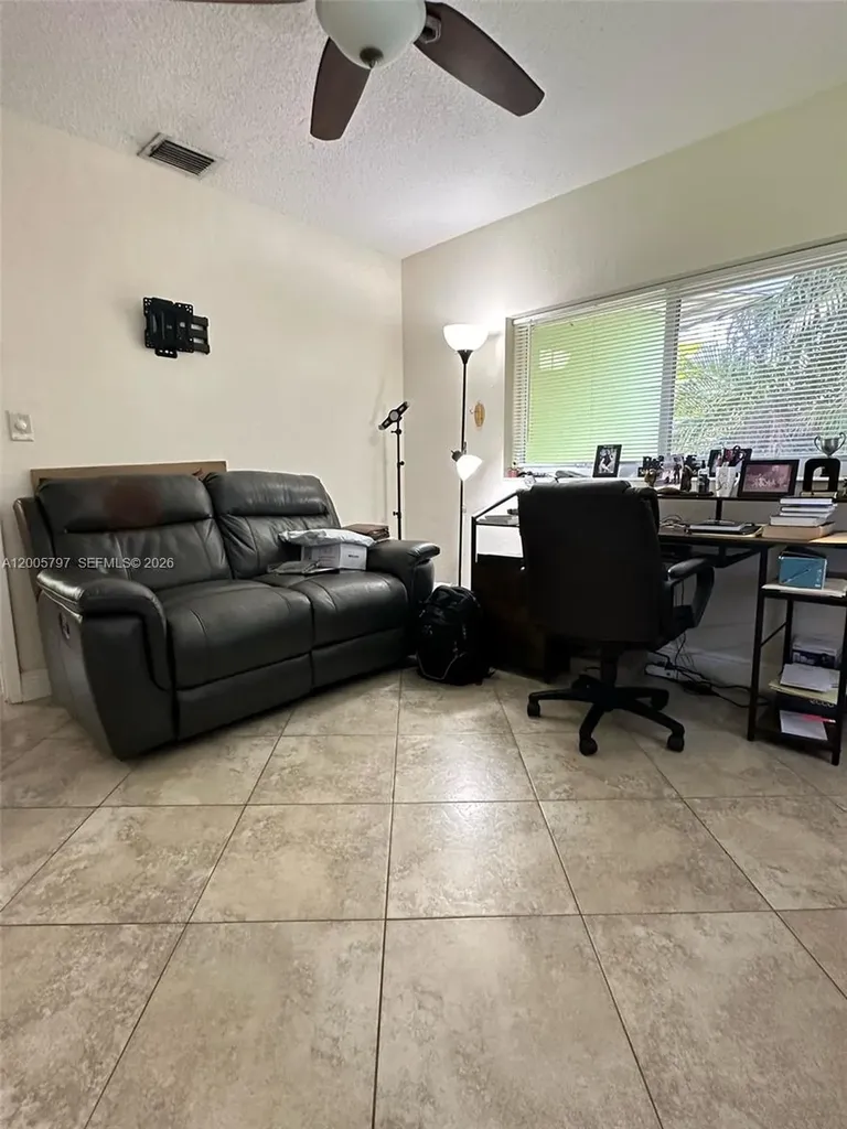 1753 NE 18th Street Fort Lauderdale FL 33305